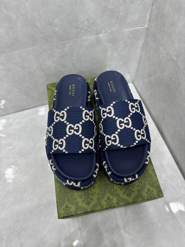 Gucci Men's Slippers 528